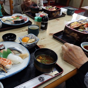 赤だしがしみる 赤だしがしみる
