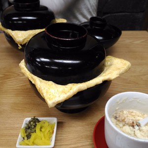 名物に旨い物なし 名物に旨い物なし