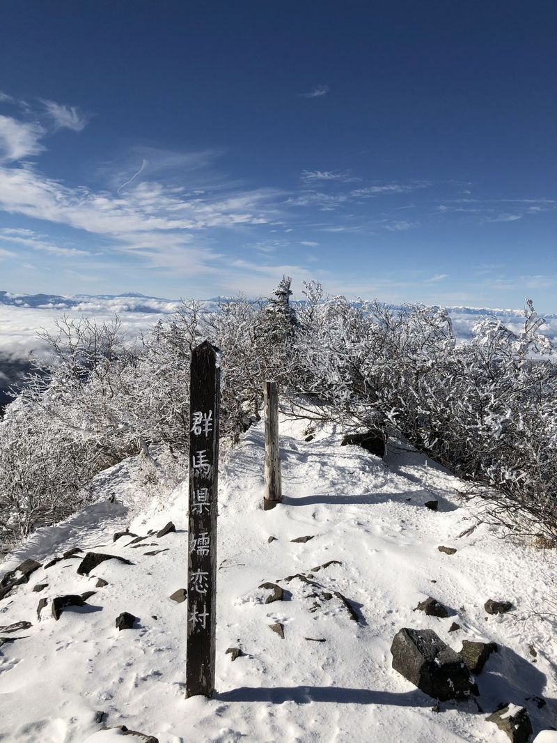 四阿山で初めてのちょっとだけ雪山体験 四阿山で初めてのちょっとだけ雪山体験