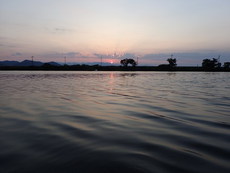 夕方にバス釣りに行ったけどボーズ