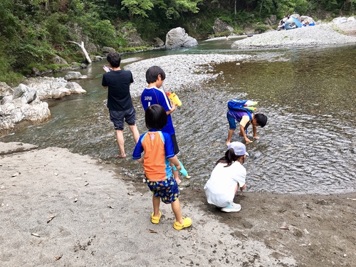 毎年恒例！川遊びキャンプ