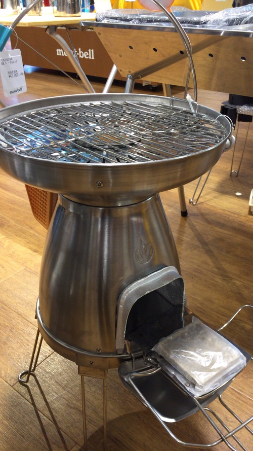 モンベルでBioLiteベースキャンプ実物展示!! モンベルでBioLiteベースキャンプ実物展示!!