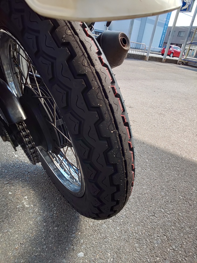 250TRタイヤ交換 250TRタイヤ交換