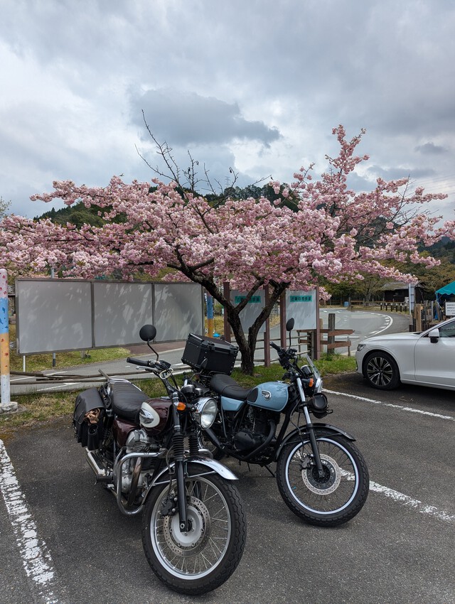 キャンプとツーリング キャンプとツーリング
