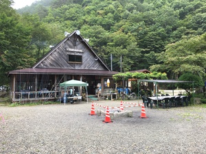 台風目前でも釣りキャンプがしたい！ナラ入沢渓流釣りキャンプ場