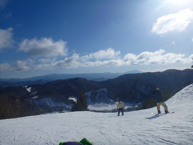 今シーズン初スキー・国境スノーパーク