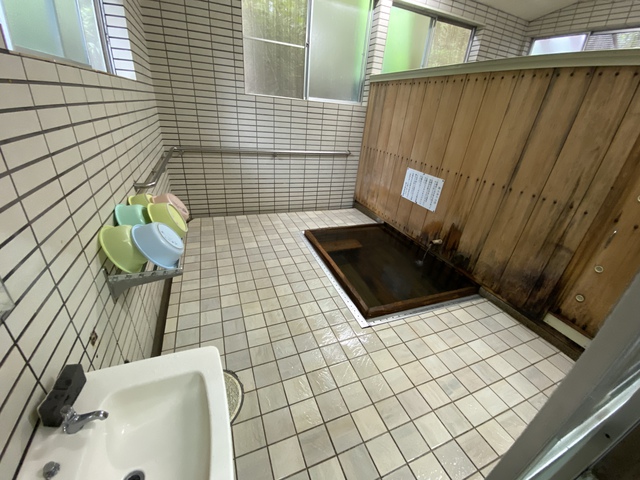 日本一狭い、混浴温泉