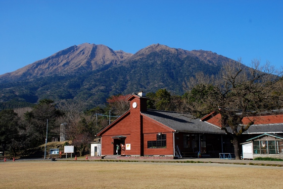 霧島連山 高千穂峰△1573.6M 霧島連山 高千穂峰△1573.6M