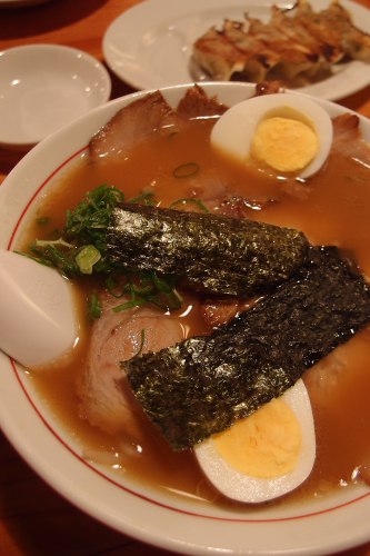 中華そば専門店 ”萬丸”