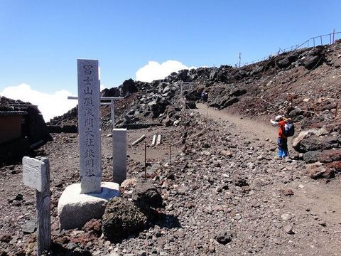 富士登山!お鉢巡り