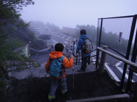 富士宮ルート!ヘロヘロの下山編(笑)