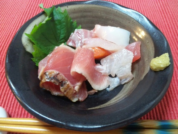 マグロのタタキ