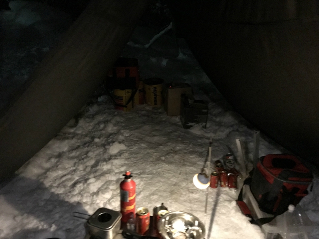 豪雪にもめげないキャンパー達!エルム高原家族旅行村2月10日~12日 豪雪にもめげないキャンパー達!エルム高原家族旅行村2月10日~12日