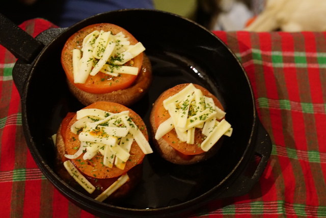 薪ストーブ フロンティアプラスでクリスマスキャンプ <料理編> 薪ストーブ フロンティアプラスでクリスマスキャンプ <料理編>
