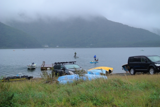 雨撤収の西湖自由キャンプ場 雨撤収の西湖自由キャンプ場