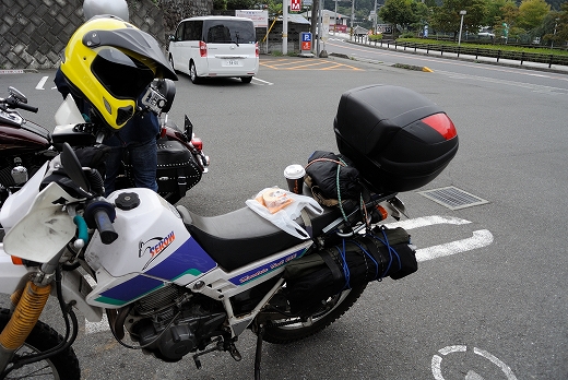 フルバンク停車 道志の森デイキャン