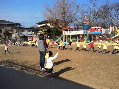 幼稚園へお迎え