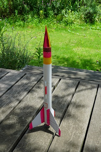 火薬ロケット作ったってよ！！