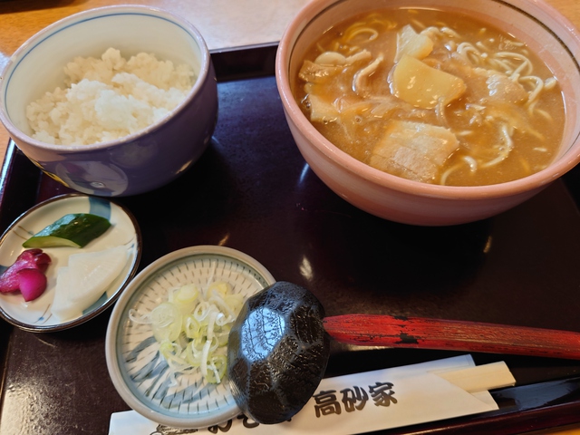 お出汁の香るカレーそばでした