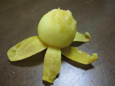 枇杷(びわ)