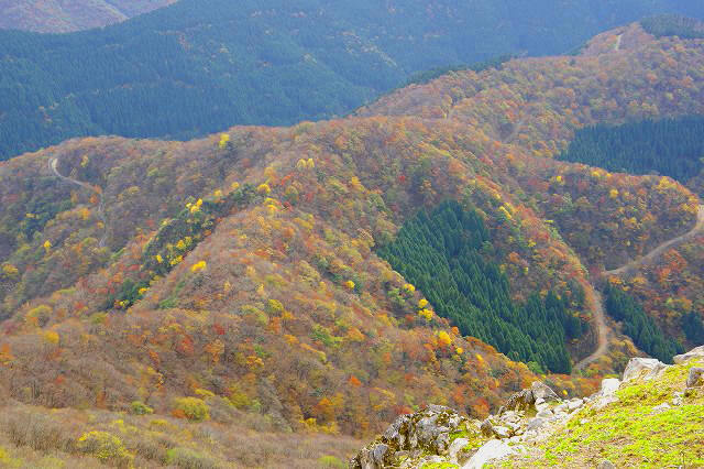 * 紅葉とカレンフェルト 霊仙山登山 * 鈴鹿 * 紅葉とカレンフェルト 霊仙山登山 * 鈴鹿