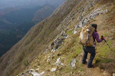 * 紅葉とカレンフェルト 霊仙山登山 * 鈴鹿 * 紅葉とカレンフェルト 霊仙山登山 * 鈴鹿