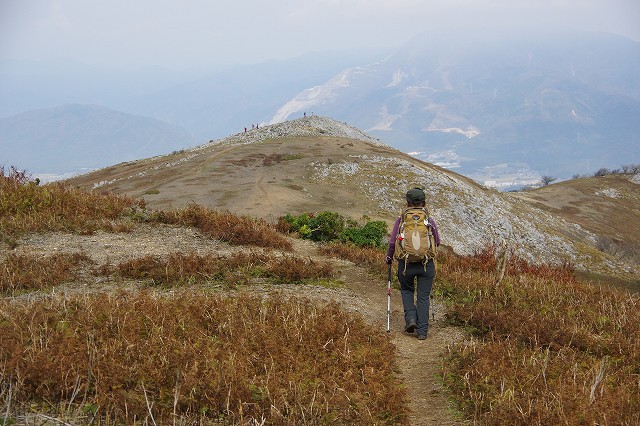* 紅葉とカレンフェルト 霊仙山登山 * 鈴鹿 * 紅葉とカレンフェルト 霊仙山登山 * 鈴鹿