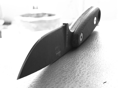 ESEE の小さなナイフ IZULA Ⅱ ESEE の小さなナイフ IZULA Ⅱ