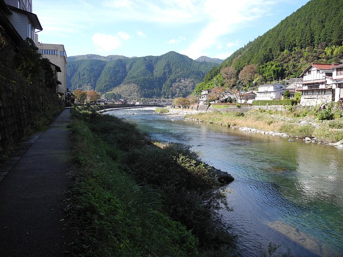 2019年 せせらぎ街道 紅葉 2019年 せせらぎ街道 紅葉