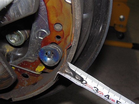 ムーヴ ユーザー車検に向けてその1 ブレーキ分解整備 ムーヴ ユーザー車検に向けてその1 ブレーキ分解整備