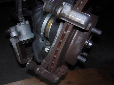 ムーヴ ユーザー車検に向けてその1 ブレーキ分解整備 ムーヴ ユーザー車検に向けてその1 ブレーキ分解整備