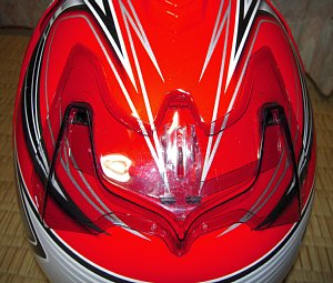 ヘルメット到着