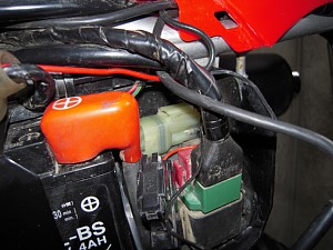 XR250-充電用配線増設