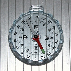 コンパス