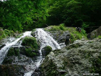 素晴らしい滝の連続・釜之公谷
