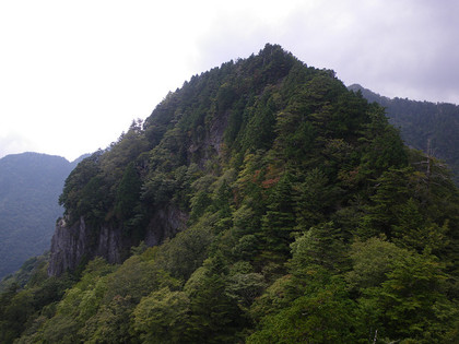 大峰・山葵谷から小普賢のコル、日本岳