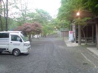「イスとテーブルだけでキャンプは成立するのか?」