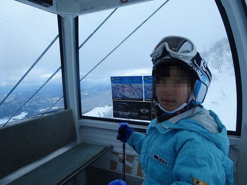 最後の締めは雪遊びっ!~そしてスキーへ