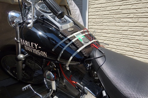 バイクのレギュレーターの交換 バイクのレギュレーターの交換