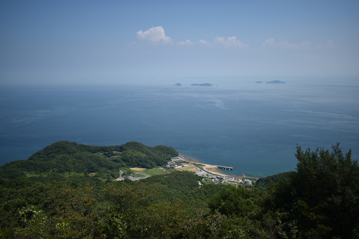 ♪今 船は風と ♪今 船は風と