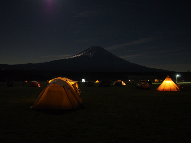 ふもとっぱら 〜 完全無欠の富士山キャンプ