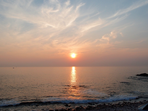 真鶴シーサイドキャンプ場 その2~This is the sunrise show 真鶴シーサイドキャンプ場 その2~This is the sunrise show