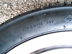 YB125SP タイヤなど交換(バイク屋さんで) YB125SP タイヤなど交換(バイク屋さんで)