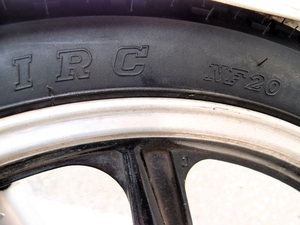 YB125SP タイヤなど交換(バイク屋さんで) YB125SP タイヤなど交換(バイク屋さんで)