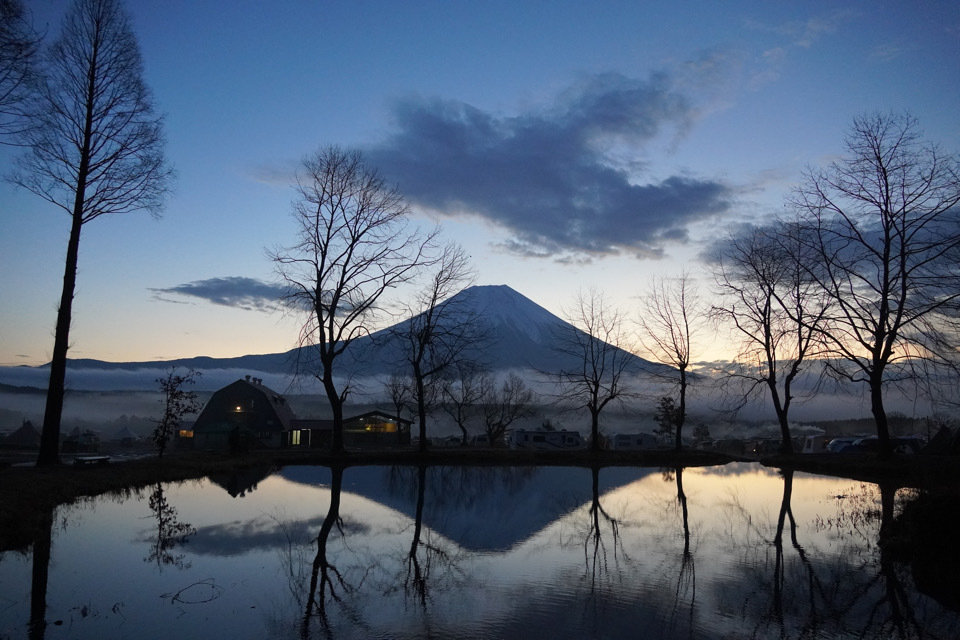 新年のご挨拶と年末のふもとっぱら 新年のご挨拶と年末のふもとっぱら