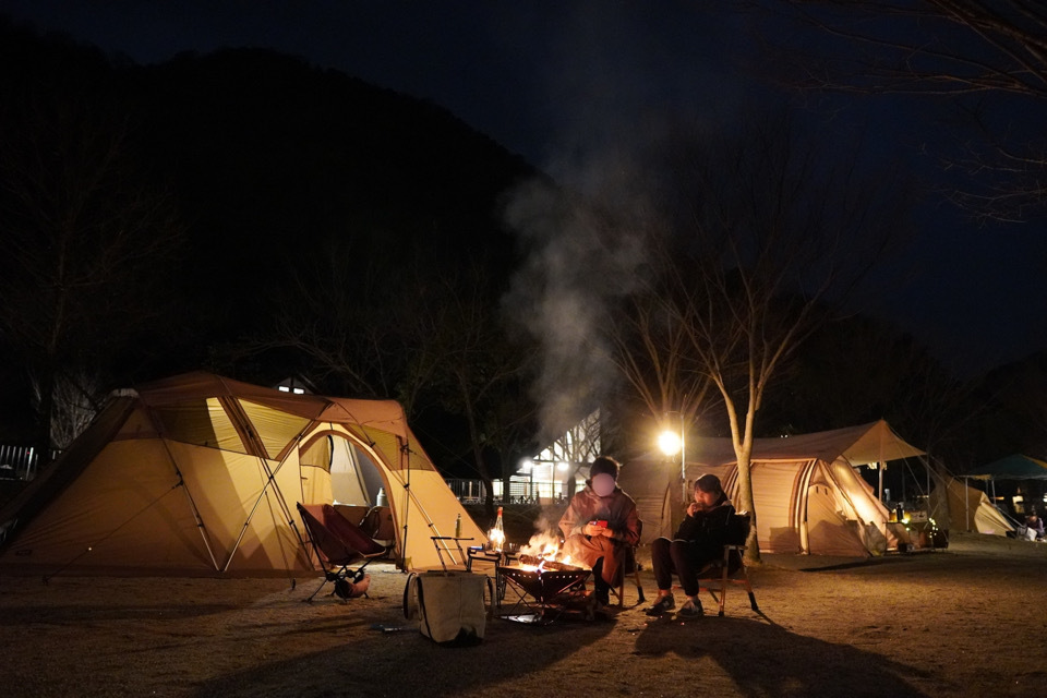 冬キャンプは抜群の高規格キャンプ場へ!!【青川峡キャンピングパーク】(3月7日~) 冬キャンプは抜群の高規格キャンプ場へ!!【青川峡キャンピングパーク】(3月7日~)