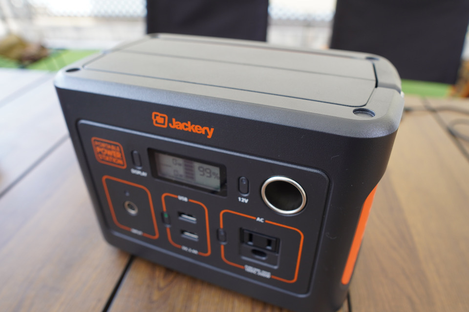 キャンプに大活躍!ポータブル電源!【Jackery ポータブル電源240(PR)】 キャンプに大活躍!ポータブル電源!【Jackery ポータブル電源240(PR)】