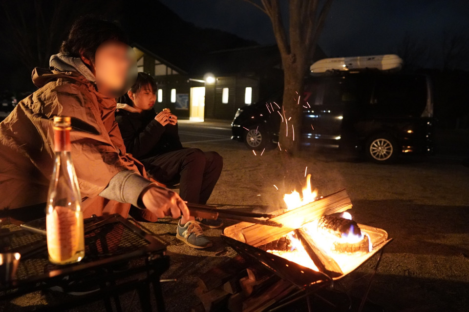 冬キャンプは抜群の高規格キャンプ場へ!!【青川峡キャンピングパーク】(3月7日~) 冬キャンプは抜群の高規格キャンプ場へ!!【青川峡キャンピングパーク】(3月7日~)