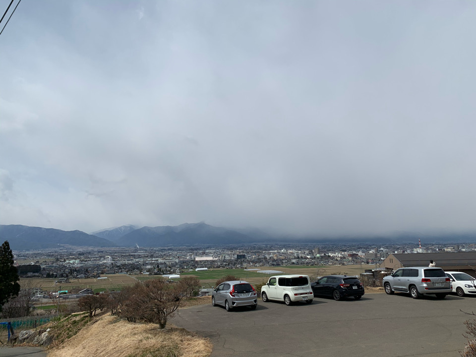 夜景と北アルプスを望むキャンプ場へ【まつもと里山キャンプ場】(3月20日〜) 夜景と北アルプスを望むキャンプ場へ【まつもと里山キャンプ場】(3月20日〜)