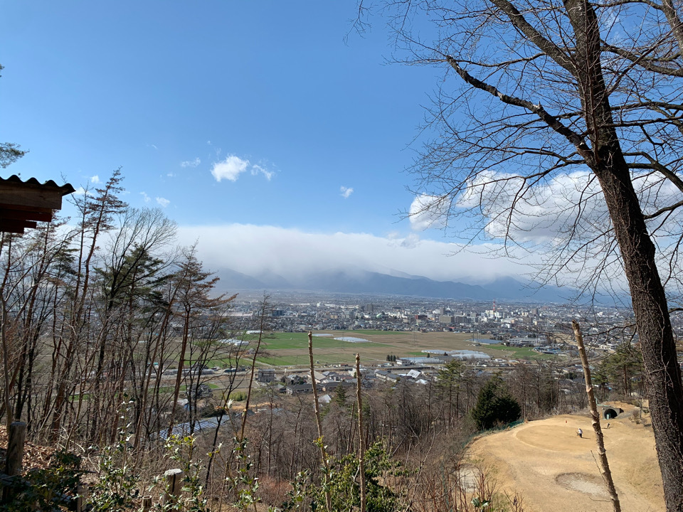夜景と北アルプスを望むキャンプ場へ【まつもと里山キャンプ場】(3月20日〜) 夜景と北アルプスを望むキャンプ場へ【まつもと里山キャンプ場】(3月20日〜)